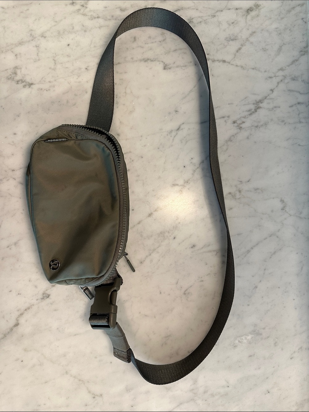 Lululemon Everywhere Belt Bag 1L